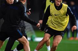 爱游戏体育-包含支支登比备战欧预赛，备受瞩目的词条