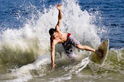 爱游戏体育-利拉德式爆发！广东队最后时刻戴表绝杀吉林