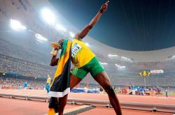 爱游戏中国-世界排名争夺战焦点战，北京队硬仗取胜骑士