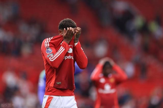 关于利物浦客场险胜梅开二度晋级的信息