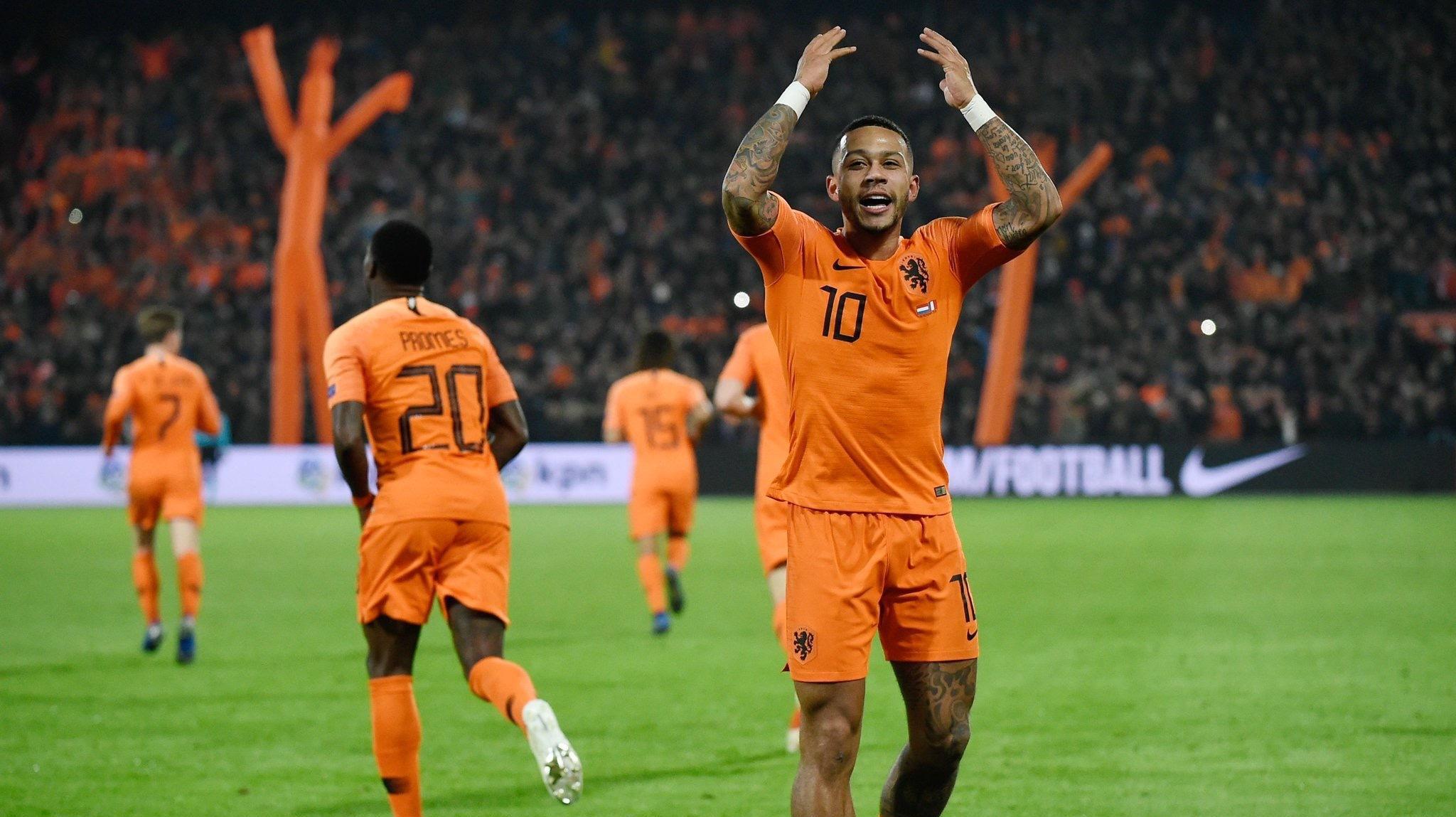 里昂前锋独造四球，成为本赛季法甲射手榜第一