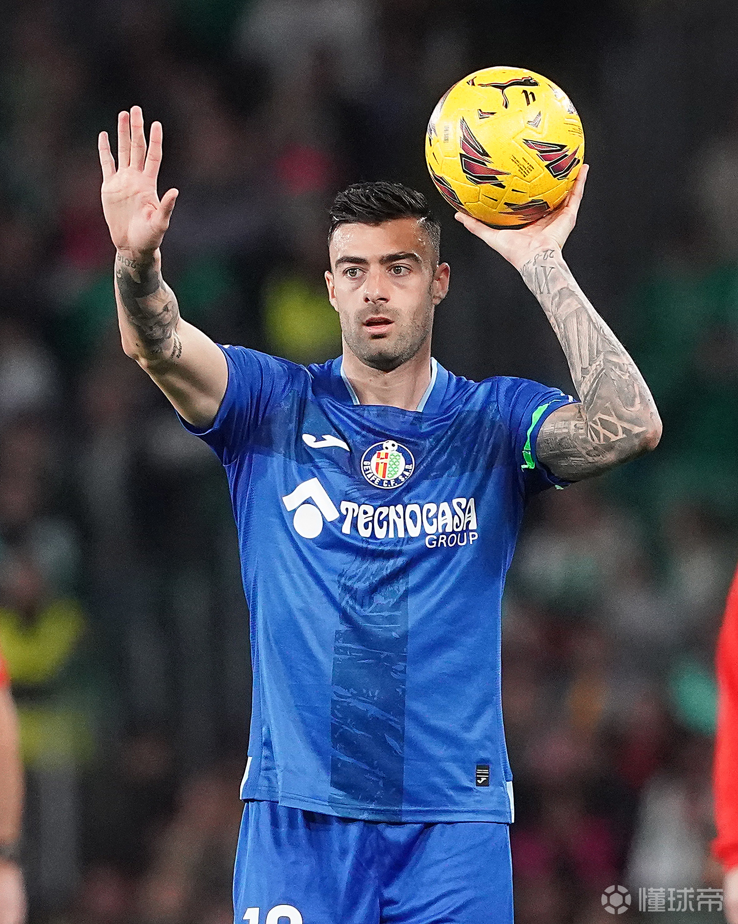 包含赫塔费客场爆冷战平莱加内斯的词条