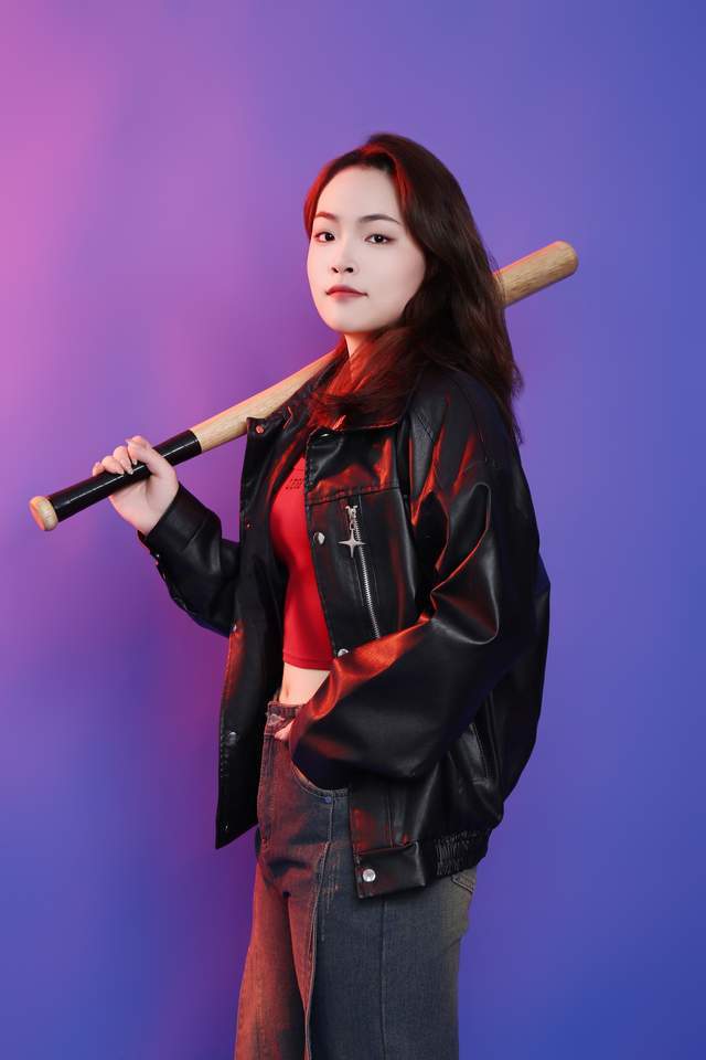 关于崭露头角：新晋选手出类拔萃惊艳全场的信息