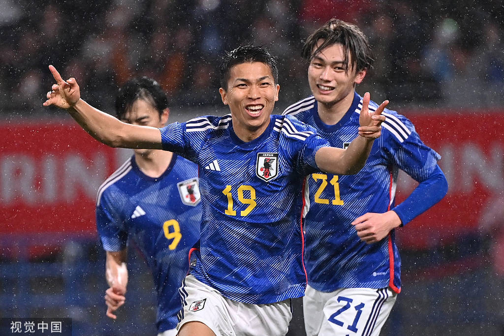 包含日本队完胜法国队,桃田贤斗统治全场的词条 包含日本队完胜法国队,桃田贤斗统治全场的词条