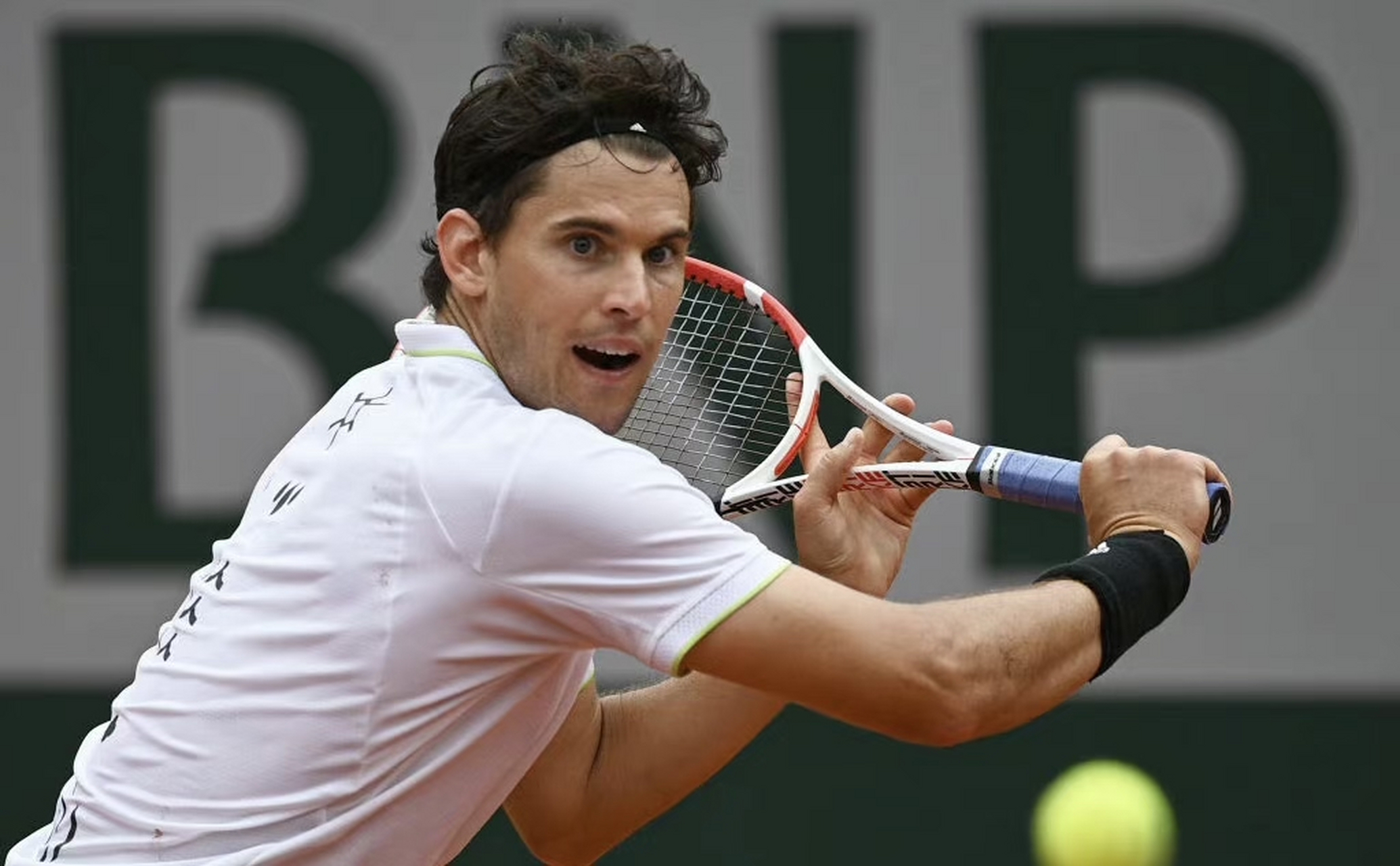 澳网翻盘戴维斯杯,蒂姆统治全场 澳网翻盘戴维斯杯,蒂姆统治全场