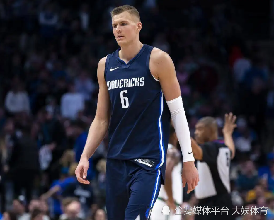 中国队轻取英格兰队，波尔惊艳四座的简单介绍