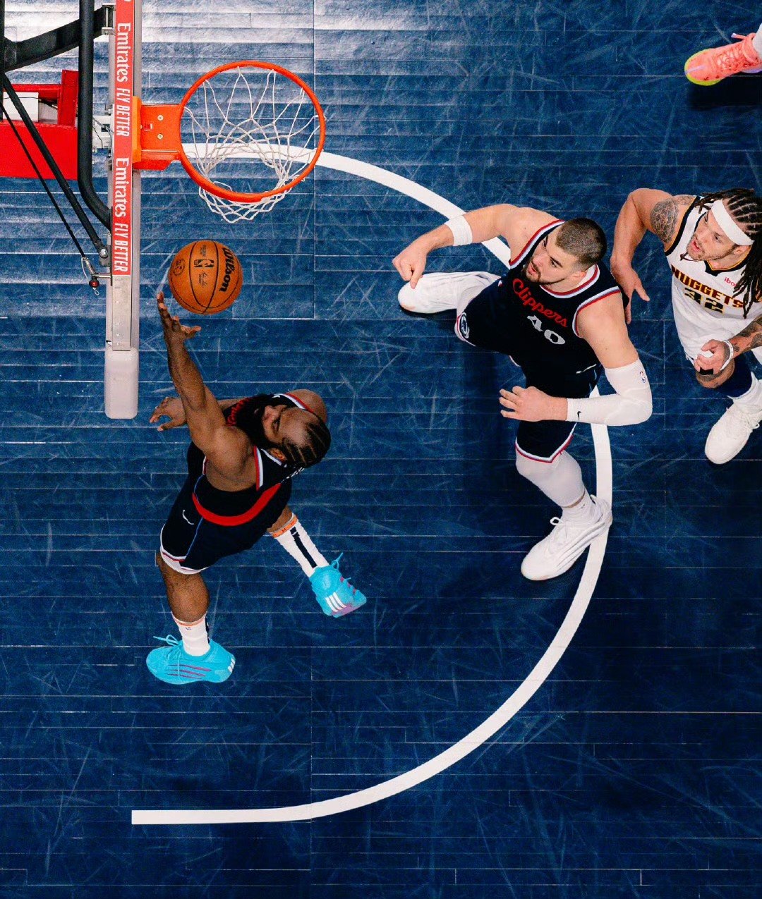 关于爵士碾压法国男篮,哈登三分雨点燃全场的信息 关于爵士碾压法国男篮,哈登三分雨点燃全场的信息