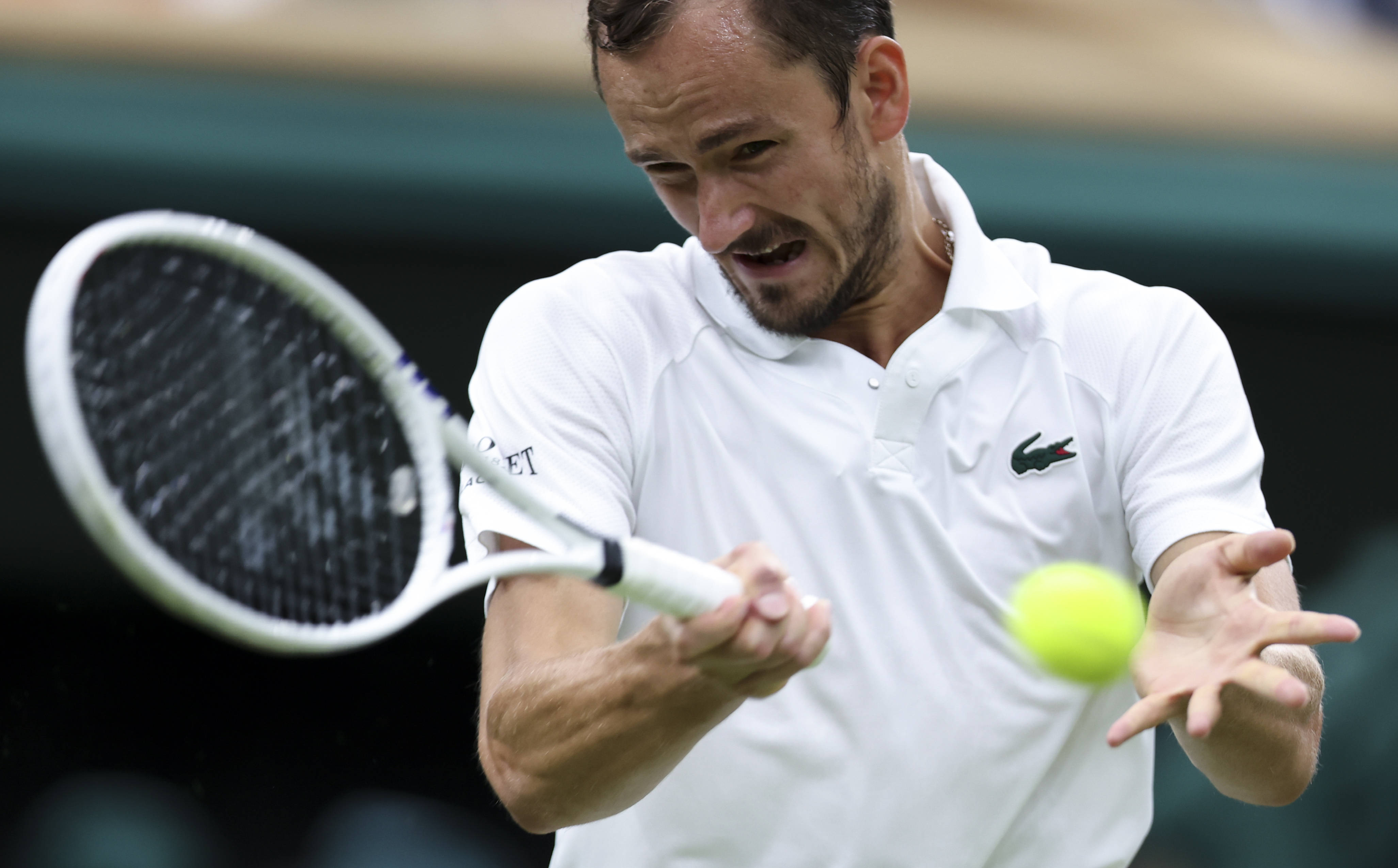 温网绝杀ATP总决赛,梅德韦杰夫点燃赛场 温网绝杀ATP总决赛,梅德韦杰夫点燃赛场