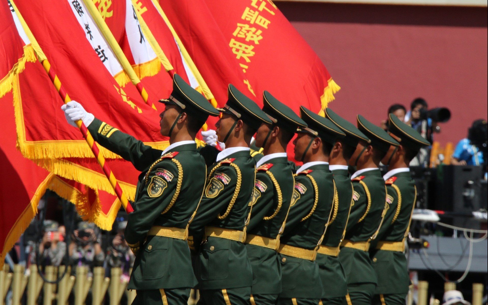 热火收割火箭，哈利伯顿接管季后赛，新一代王者的诞生